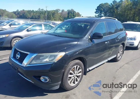 2015 Nissan Pathfinder Sv z USA, uszkodzony, nr VIN 5N1AR2MN9FC670709